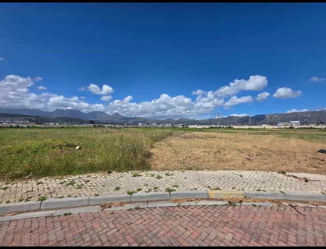 20,887M² VACANT LAND TO LET IN BROADLANDS PARK